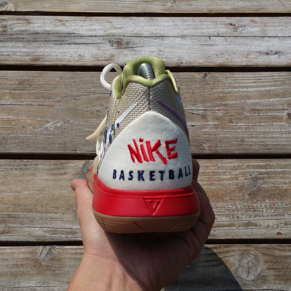 Women Size 7 Nike Kyrie 5 Bandulu Basketball Shoes - Picture 6 of 8